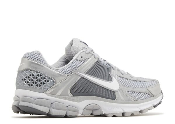 Nike Zoom Vomero 5 Cool Grey - Image 3
